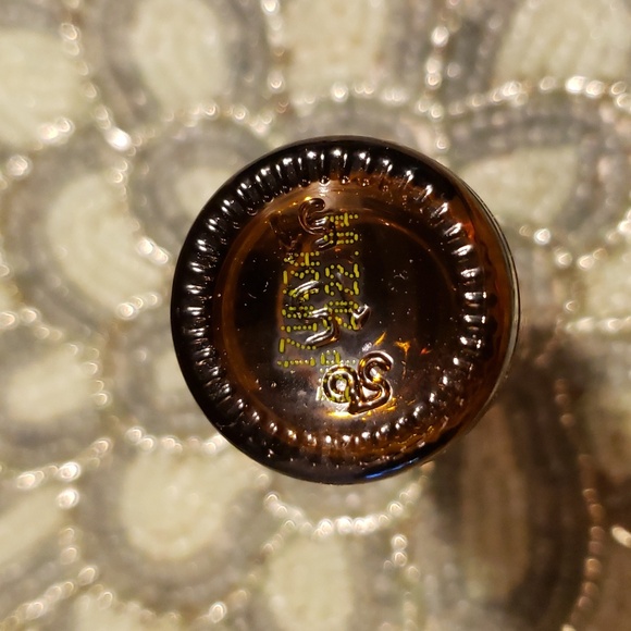 Oregano Essential Oil by Do Terra - 15mL Bottle - Picture 5 of 5